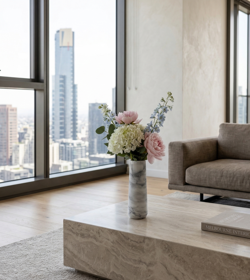 Elba Livio | Vase